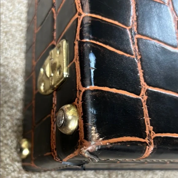 Elegant Black and Brown Crocodile Pattern Briefcase - Picture 10 of 16